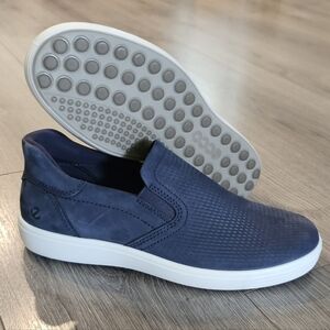 Men's ECCO Soft Easy Slip On Sneaker Size 7-7.5 / EU 41